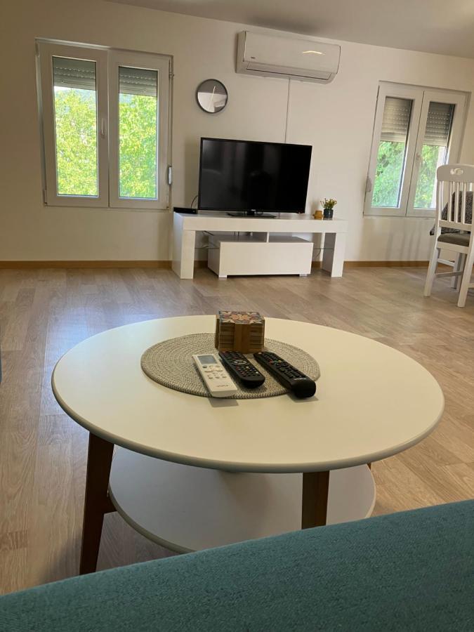 Ferienwohnung Mia Casa Tivat Exterior foto
